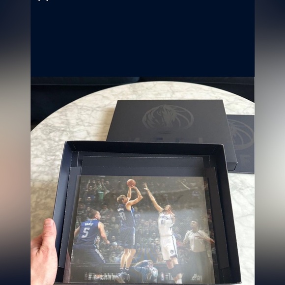 Dirk Nowitzki Holographic Picture career point
No. 28,597 - Picture 3 of 9